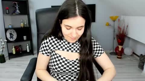 melissawiliam online show from 10, 3, 2025