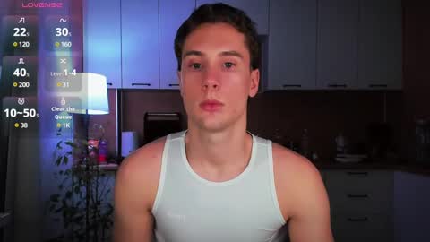 Snapshot of mell0wme chatting on 15, 1, 2025 Mello online show from 15, 1, 2025