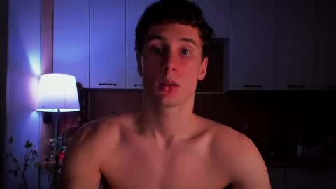 Snapshot of mell0wme chatting on 3, 3, 2025 Mello online show from 3, 3, 2025