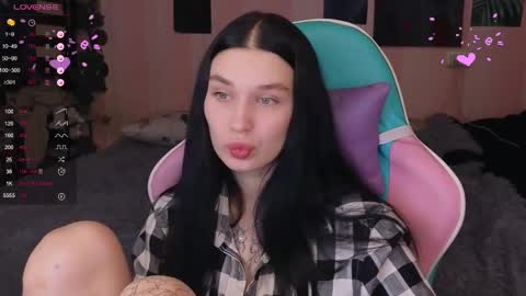 Snapshot of mella_freya chatting on 9, 1, 2025 Freya  IM NONUDE online show from 9, 1, 2025