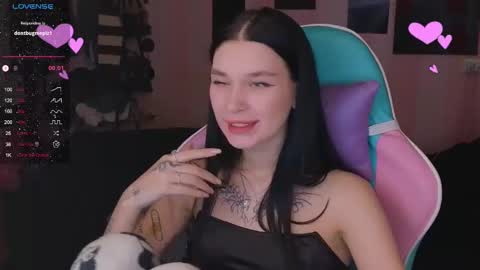 Snapshot of mella_freya chatting on 14, 1, 2025 Freya  IM NONUDE online show from 14, 1, 2025