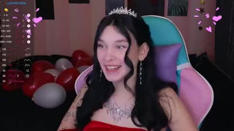 Snapshot of mella_freya chatting on 22, 1, 2025 Freya  IM NONUDE online show from 22, 1, 2025