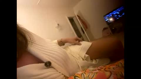 Snapshot of melli23 chatting on 14, 12, 2024 Melli online show from 14, 12, 2024