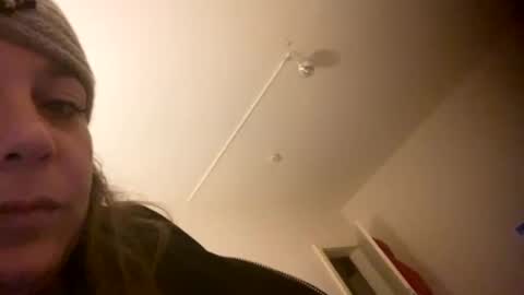 Snapshot of melli23 chatting on 14, 12, 2024 Melli online show from 14, 12, 2024