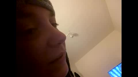 Snapshot of melli23 chatting on 29, 12, 2024 Melli online show from 29, 12, 2024