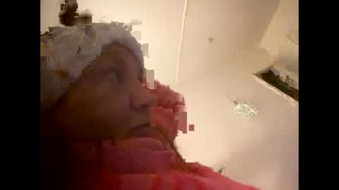 Snapshot of melli23 chatting on 29, 12, 2024 Melli online show from 29, 12, 2024