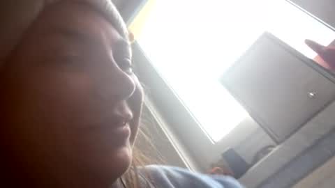 Snapshot of melli23 chatting on 12, 1, 2025 Melli online show from 12, 1, 2025