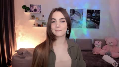 Snapshot of mellifluoustess chatting on 21, 4, 2026 Tessa online show from 21, 4, 2026