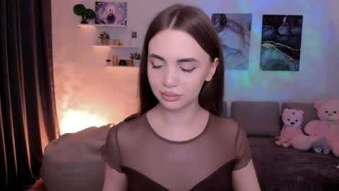 Snapshot of mellifluoustess chatting on 28, 4, 2026 Tessa online show from 28, 4, 2026