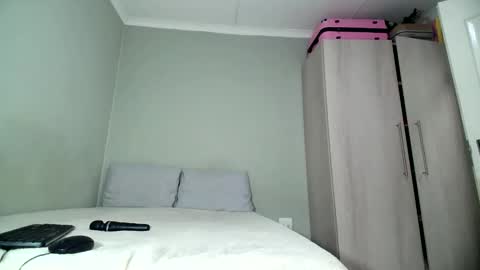 mellowchocct online show from 26, 1, 2025