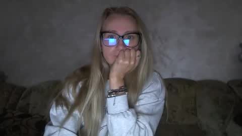 Melly online show from 6, 10, 2025