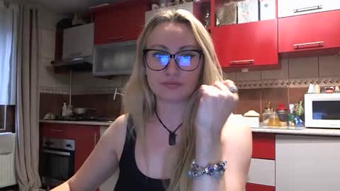 Melly online show from 29, 3, 2026