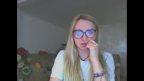 Melly online show from 10, 4, 2026