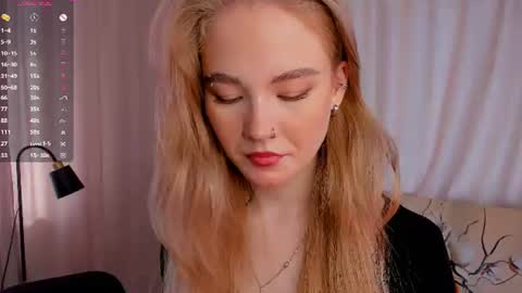 Snapshot of melodievejar chatting on 7, 7, 2026 melodievejar online show from 7, 7, 2026
