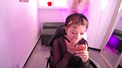 melody701583as online show from 14, 2, 2026