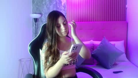 Snapshot of melody_bleir chatting on 22, 9, 2025 Melody online show from 22, 9, 2025
