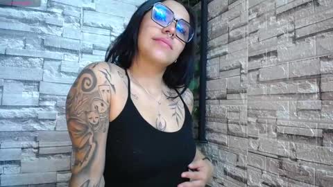 MELODY  HILS online show from 21, 1, 2025