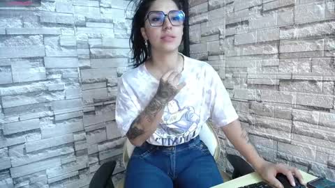 MELODY  HILS online show from 25, 1, 2025