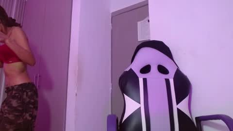 melody_mercy online show from 11, 1, 2025