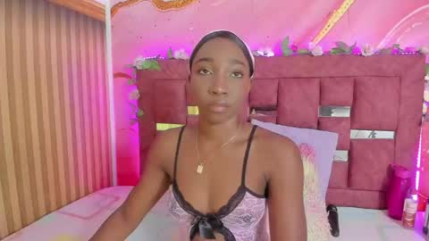 Snapshot of melody_paris chatting on 29, 5, 2026 Mixie online show from 29, 5, 2026