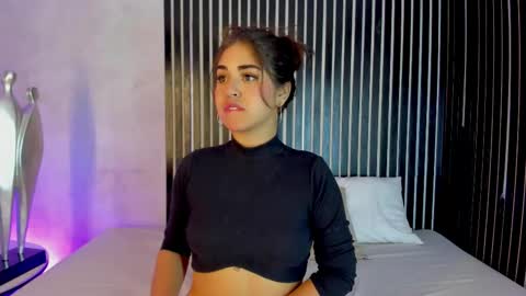 Snapshot of melody_phillips2 chatting on 1, 3, 2026 melody phillips online show from 1, 3, 2026