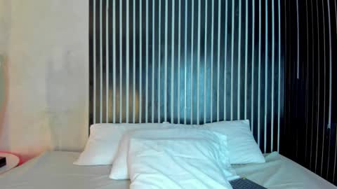 melody phillips online show from 17, 3, 2026