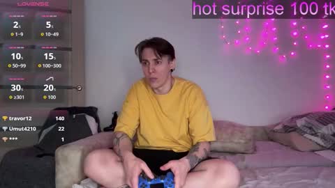 Snapshot of melody_song chatting on 24, 2, 2026 melody_song online show from 24, 2, 2026