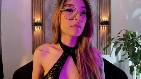 melodylanee online show from 27, 5, 2026