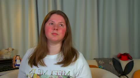 Snapshot of melodymoores chatting on 1, 6, 2026 Melody online show from 1, 6, 2026
