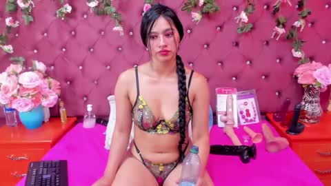 Melodysmithass online show from 20, 2, 2025