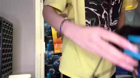 Hi Im Aria 18 years old online show from 11, 3, 2026