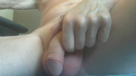 Snapshot of memature chatting on 8, 7, 2026 memature online show from 8, 7, 2026