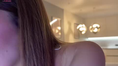 meower_xxx online show from 7, 7, 2026