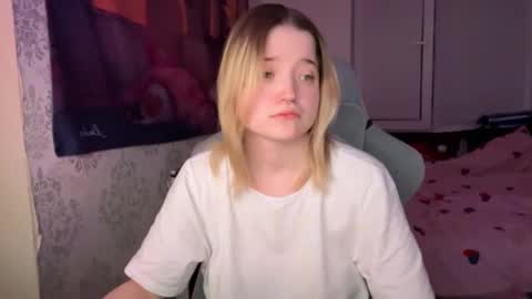 meowme online show from 4, 1, 2025