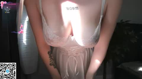 Snapshot of meowmonica chatting on 14, 9, 2025 Monica online show from 14, 9, 2025