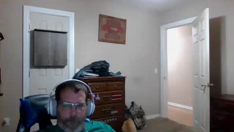 Snapshot of mercer1977 chatting on 13, 10, 2025 mercer1977 online show from 13, 10, 2025