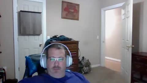 Snapshot of mercer1977 chatting on 26, 10, 2025 mercer1977 online show from 26, 10, 2025