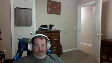 Snapshot of mercer1977 chatting on 17, 11, 2025 mercer1977 online show from 17, 11, 2025