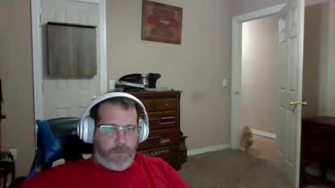 Snapshot of mercer1977 chatting on 19, 11, 2025 mercer1977 online show from 19, 11, 2025