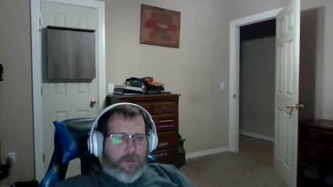 Snapshot of mercer1977 chatting on 8, 1, 2026 mercer1977 online show from 8, 1, 2026