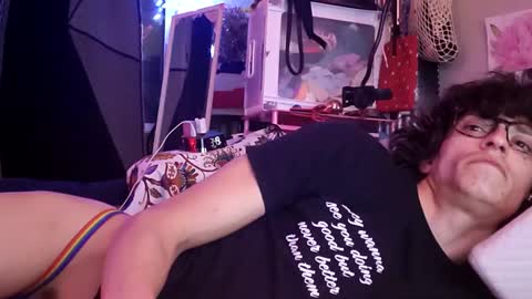 Snapshot of merelyalover chatting on 8, 2, 2025 gurlnips online show from 8, 2, 2025