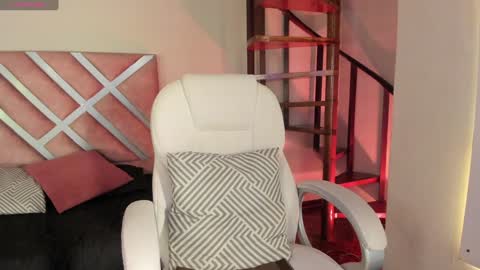 Merida  online show from 27, 1, 2025