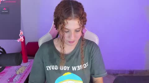 laura 3 i am independent model online show from 22, 12, 2024