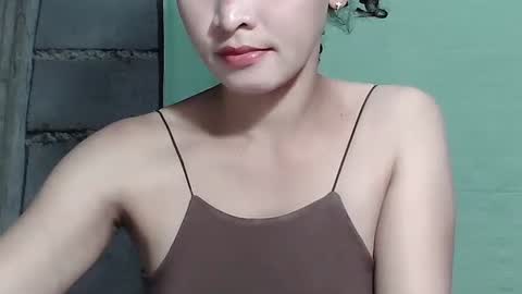 Snapshot of merietiny chatting on 20, 2, 2025 merietiny online show from 20, 2, 2025