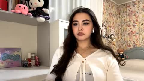 Enni online show from 18, 11, 2025