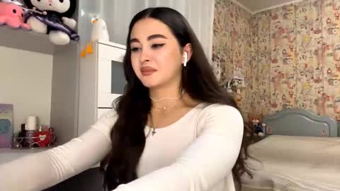 Enni online show from 15, 12, 2025