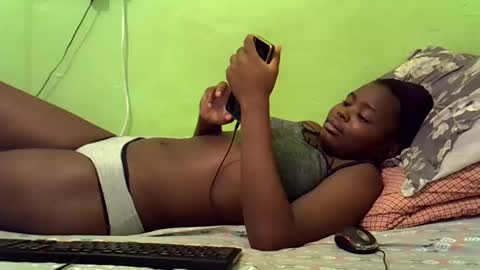 merlin_queen online show from 26, 2, 2025