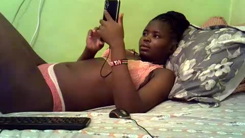 merlin_queen online show from 9, 3, 2025