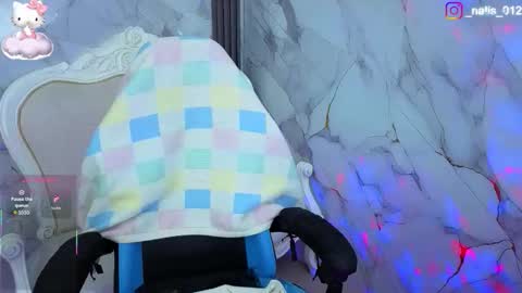 Snapshot of merloth_sub chatting on 13, 11, 2025 Merloth online show from 13, 11, 2025