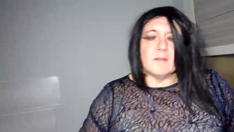 mery3881 online show from 2, 12, 2025